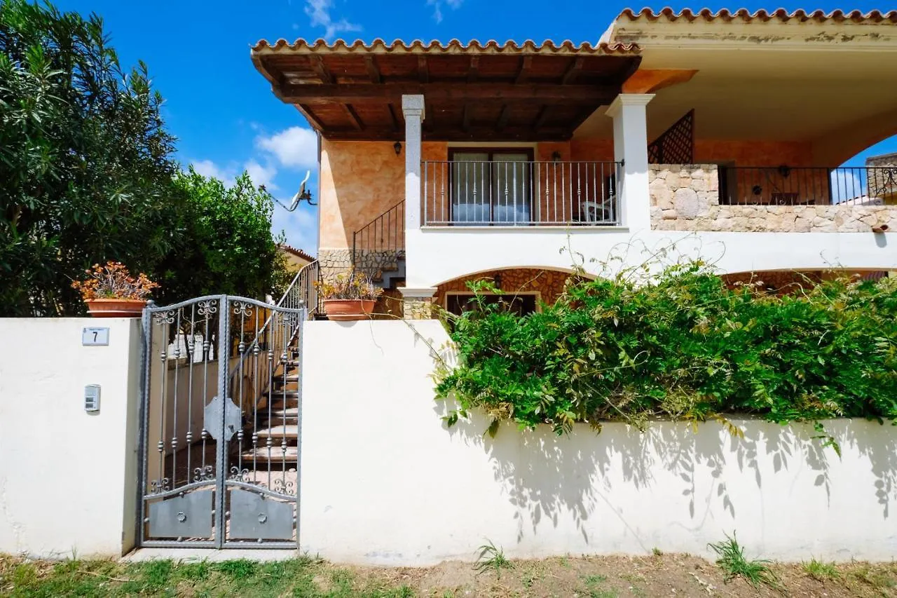Villa Carta - A due passi dal mare Santa Lucia